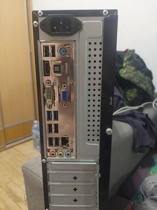 Мини компьютер с монитором Lenovo