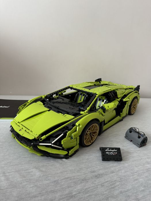 Lamborghini Sian model technic