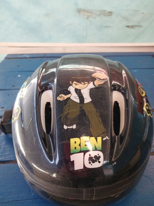 Велосипедный шлем ( новый )