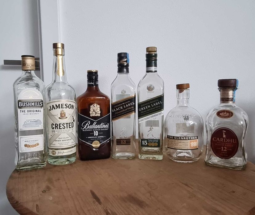 Empty Whisky Bottles, James Martin's, Chivas, Redbreast, Jameson64285112159235121