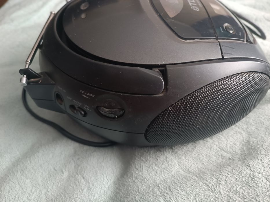 портативные аудиосистемы (бумбокс) .