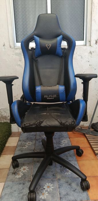 vendo cadeira gamer usada marca alpha gamer 30 euros