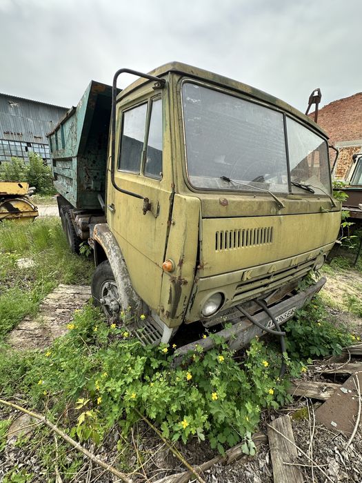 Продам КАМАЗ самосвал 55111