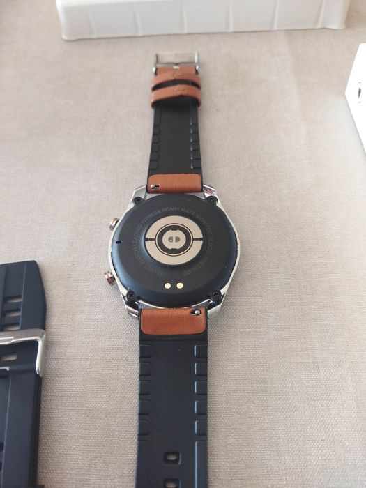 Smart watch smartwatch, muito elegante completo e novo na caixa