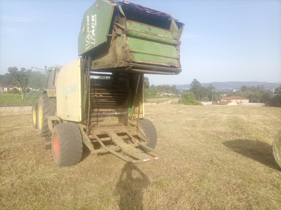Enfardadeira rolos krone vario pack 1500
