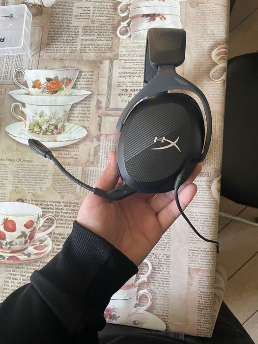 Продам наушники HYPER X