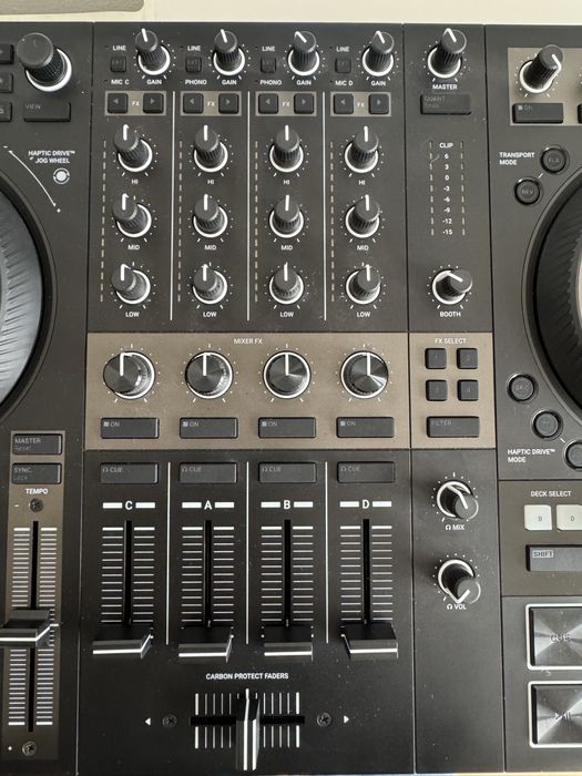 Traktor Kontrol S4 MK3 + Mala Magma