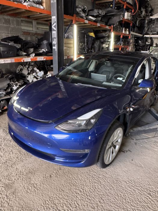 Розбір Model 3 2023 синій Blue PPSB