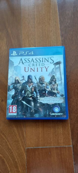 PS4 Game Collection: Relatively Recent and in Excellent Condition64286067270402121