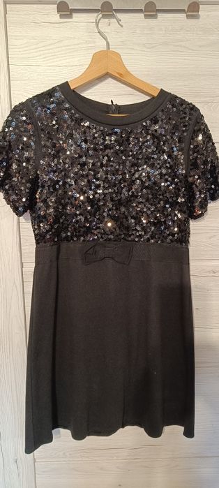 Sukienka czarna z cekinami