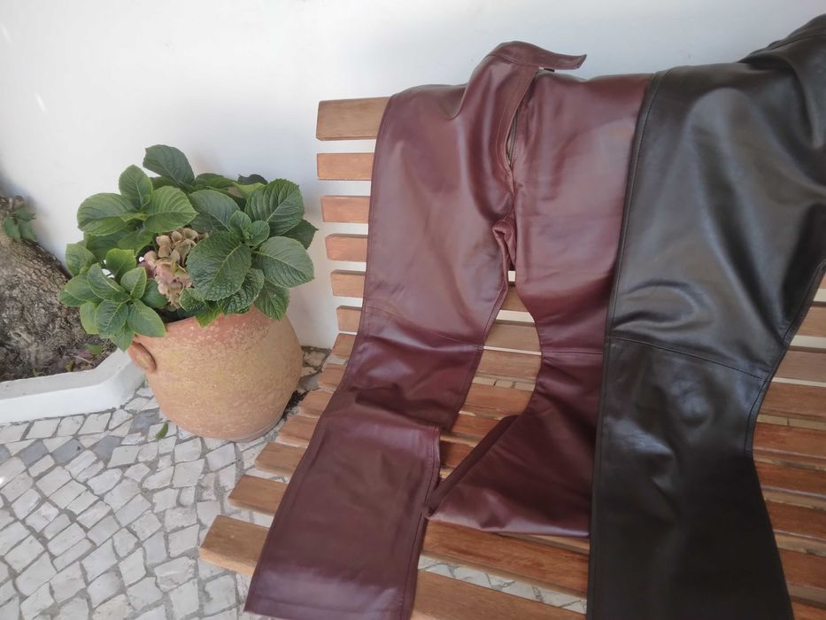 Calças de pele verdadeira