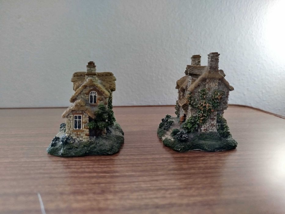 Cottages Leonard Collection