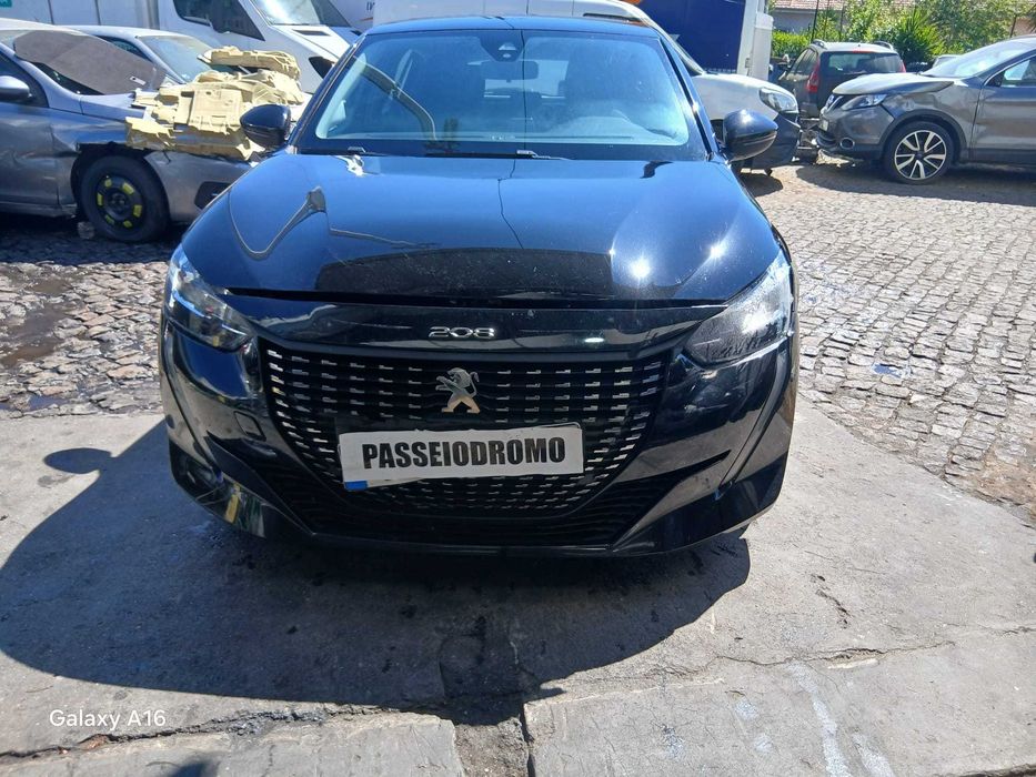 Peugeot 208 1.2 PureTech Gasolina