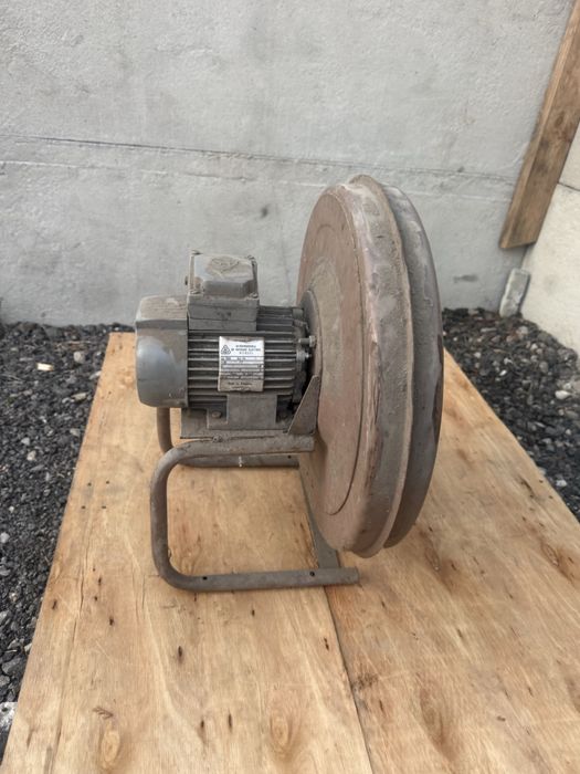 Wentylator Promieniowy 230V