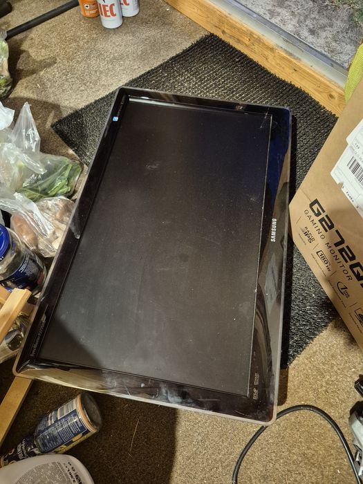 Telewizor Samsung SyncMaster P2770HD