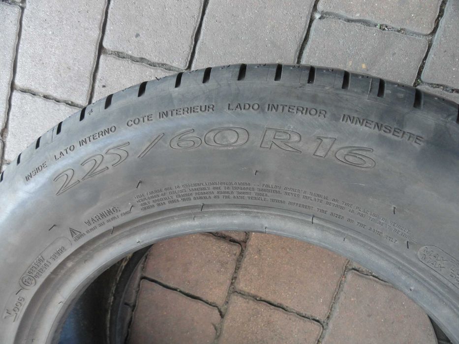 225/60R16 Michelin Primacy HP