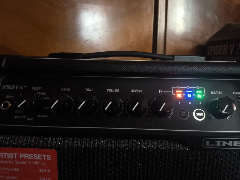Комбопідсилювач Line 6 Spider V 20 mkII