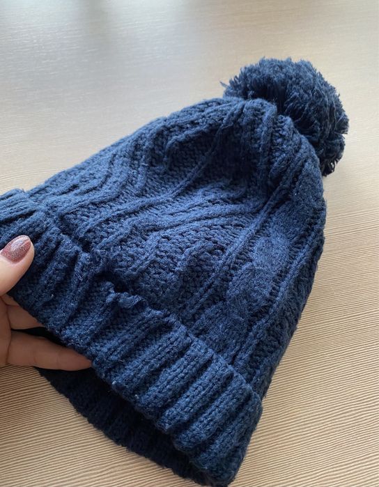 Damska granatowa ocieplana czapka