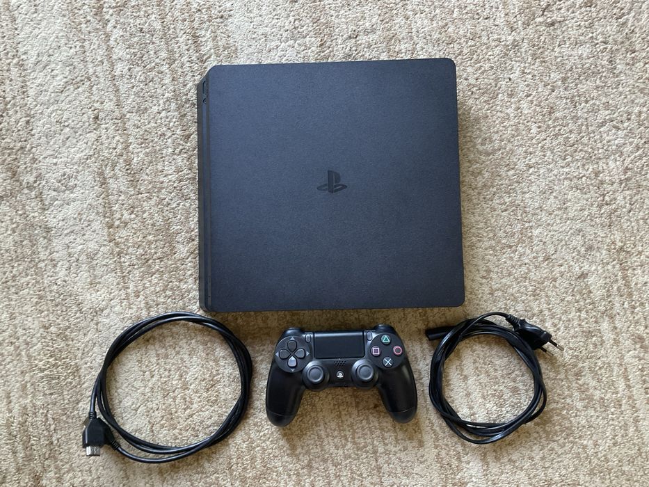 Продам Playstation 4 slim 1TB МОЖНА ВЗЛАМАТИ!