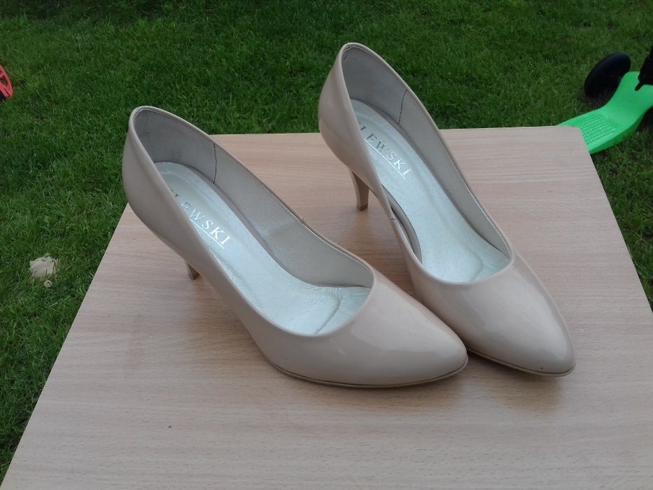 Buty nowe Lewski