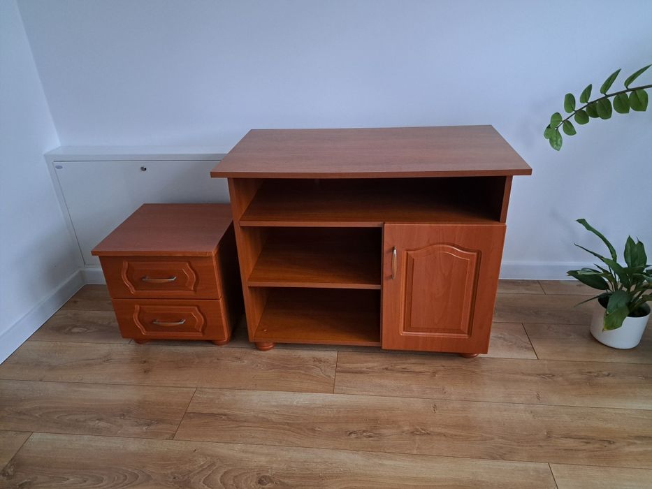 Stolik tv, nocny używane Bodzio