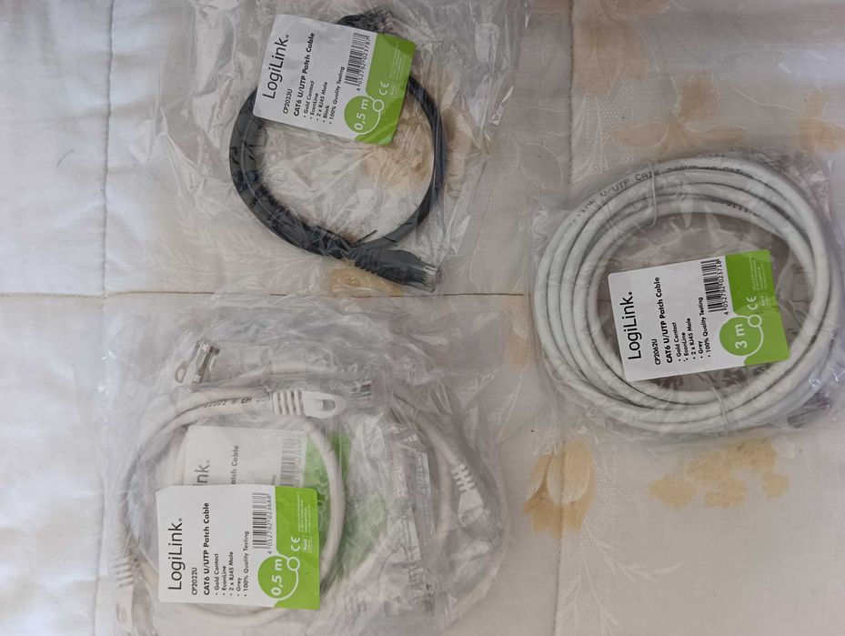 Various Computer Cables64553239256706122