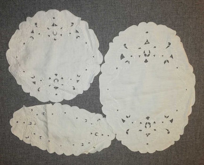 3 naprons de bordado de madeira branco