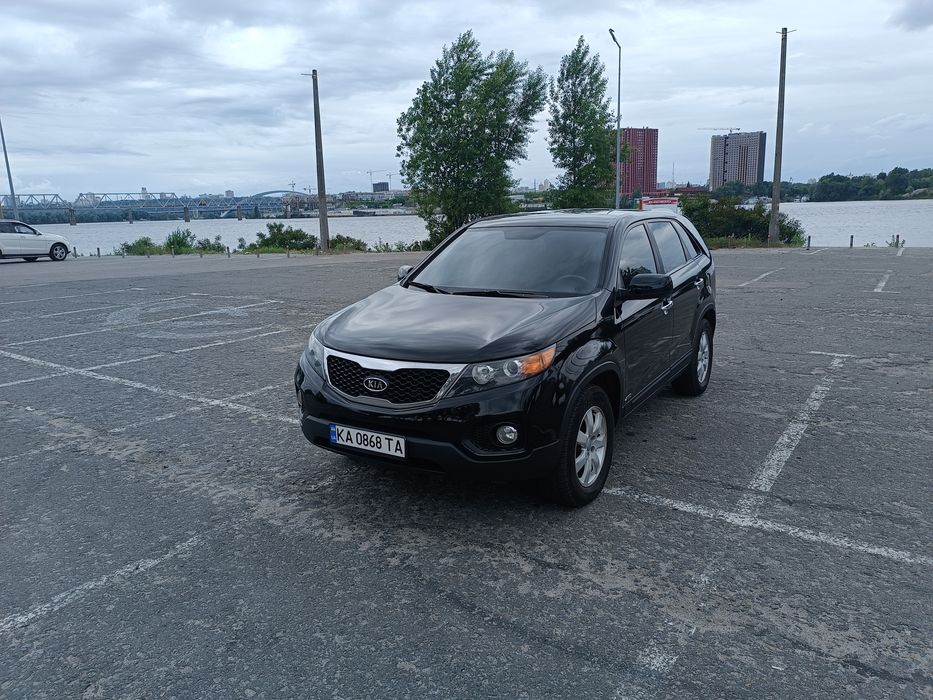 Kia sorento 2010 рік