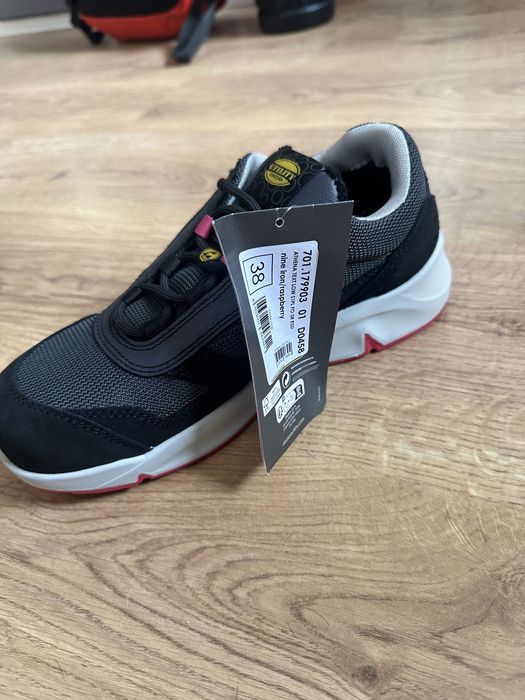 Damskie buty robocze