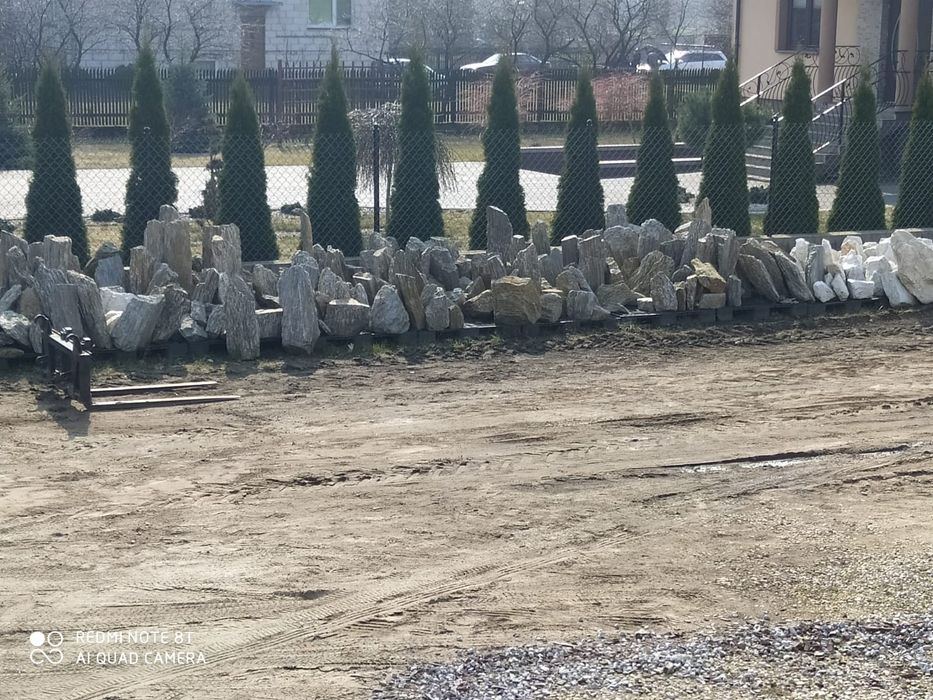 Kruszywo ozdobne granitowe dalmatyńczyk kamienie Ogrodowe