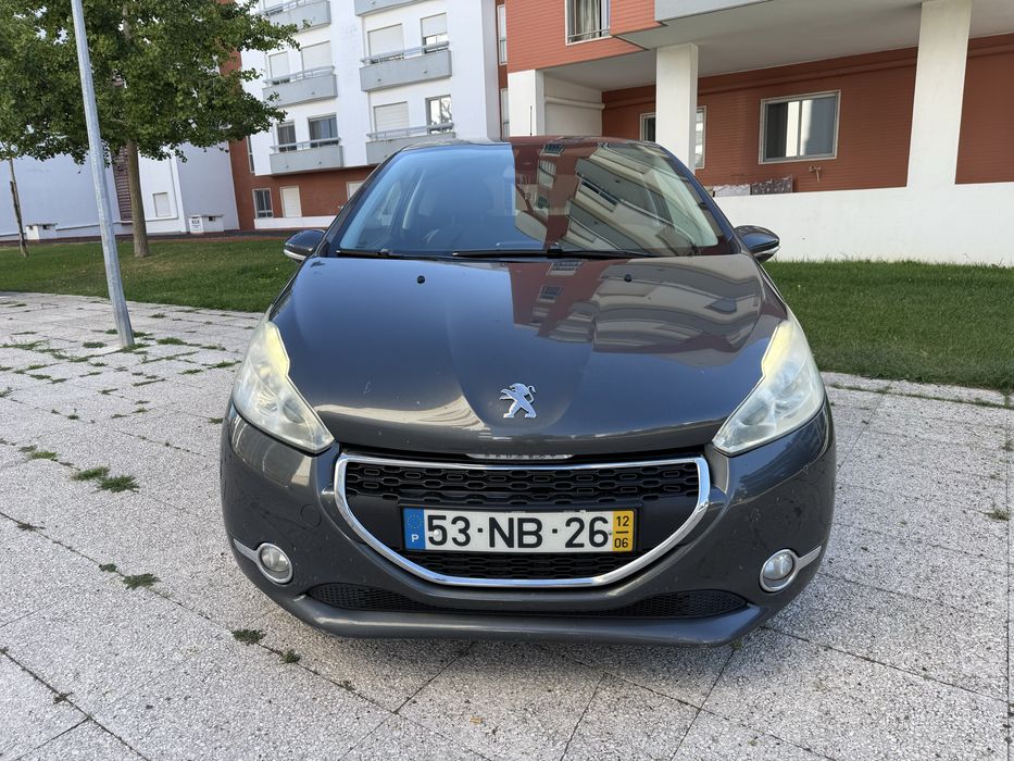 Peugeot 208 1.6 HDI 92cv SPORT — photo 5