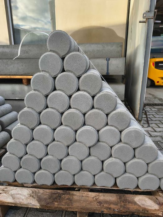 PROMOCJA. Palisada betonowa 30cm szara 5,60zł fi. 10cm, 10,5szt/mb