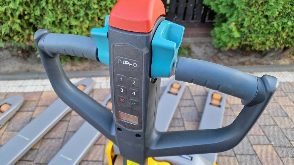 Nowy Jungheinrich Elektryczny Wózek Paletowy 115cm Paleciak 1500kg