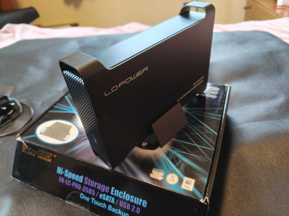 Зовнішній карман  HDD SSD  3.5 SATA USB 2.0 /Esata