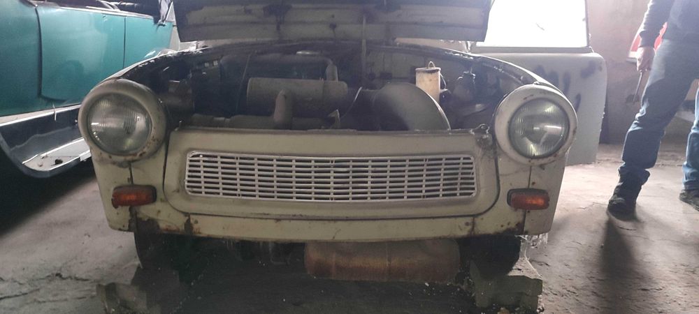 TRABANT 601 kombi - na części