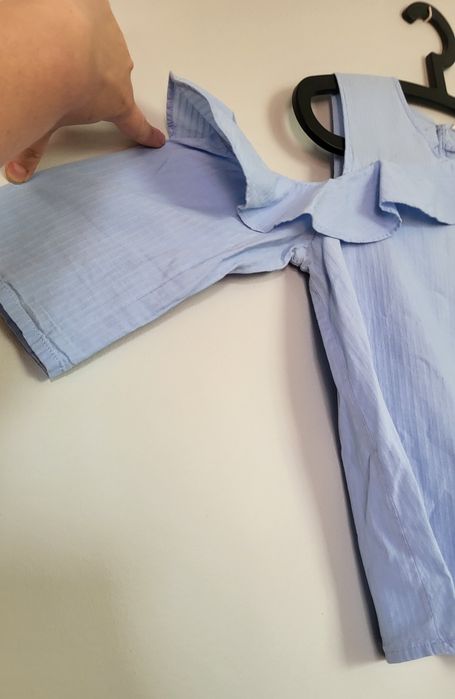 Koszula z wycięciami na ramiona a'la hiszpanka H&M