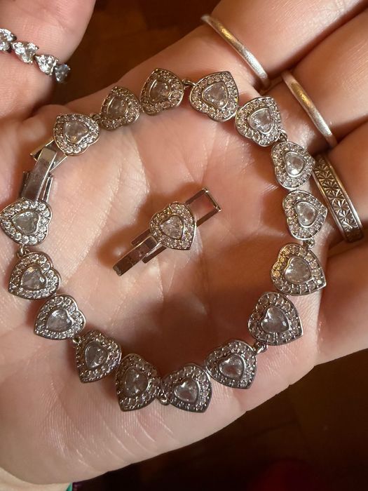 Pulseira  Ariana Grande corações com extensão em aço