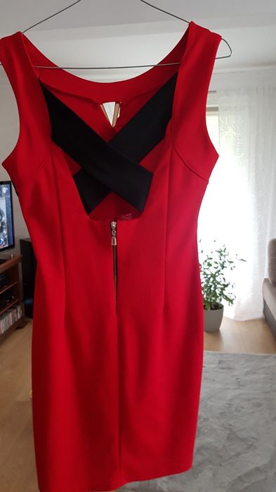 Czerwona sukienka mini