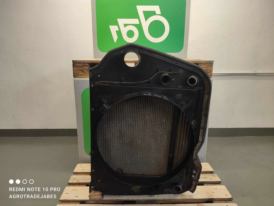 Chłodnica wody JCB 535-95 (PA66GF30)