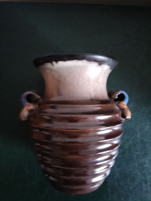 Jarra em cerâmica