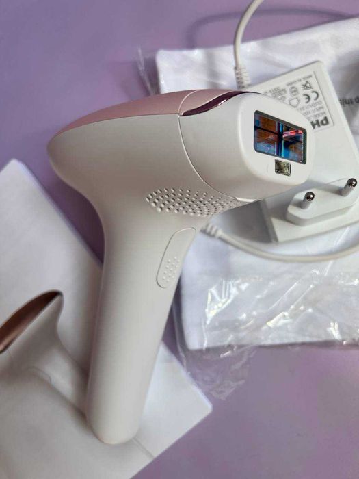 Фотоэпилятор Philips Lumea Advanced IPL SC1994