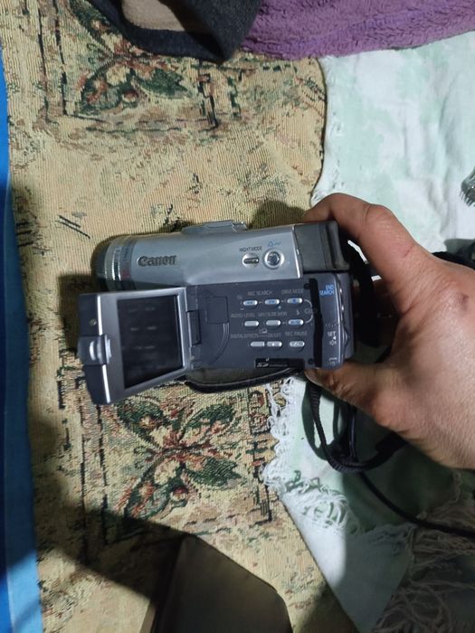 Відеокамера canon