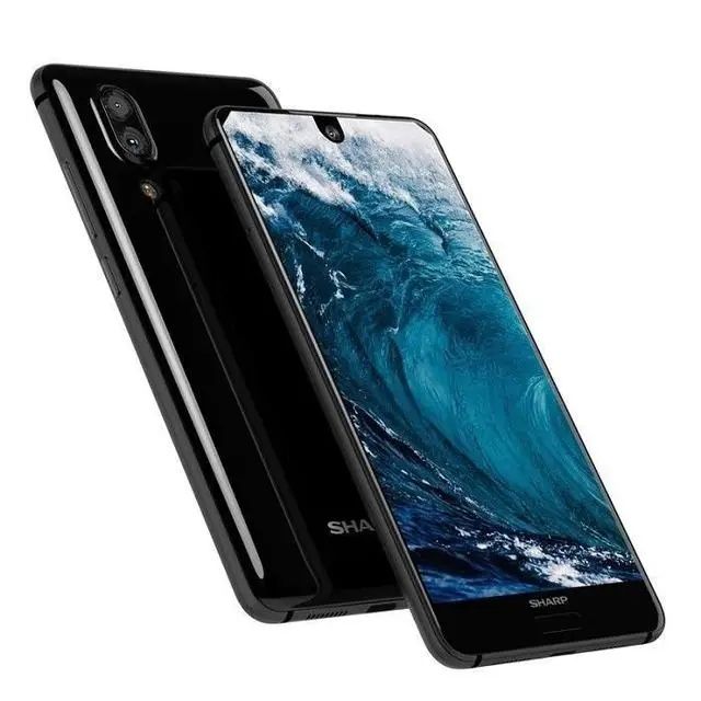 Смартфон-компакт Sharp aquos c10