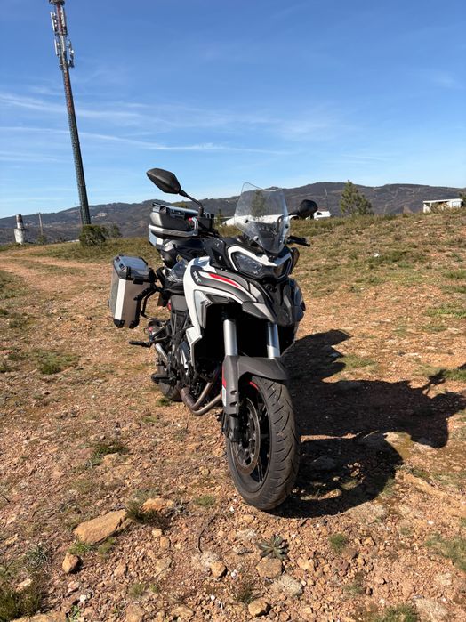 Benelli Trk 702 Como nova