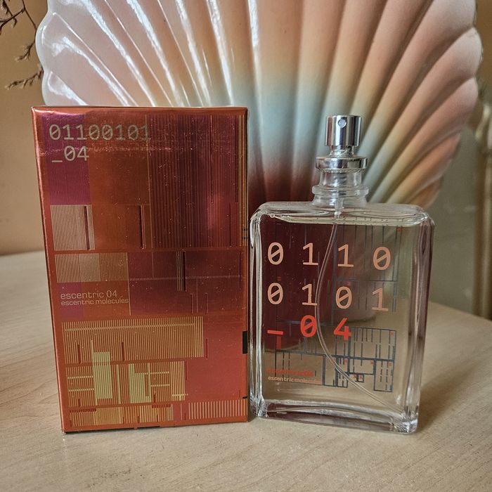 ДУХИ ПАРФУМ унісекс Escentric Molecules Molecule 04, 05   100 мл