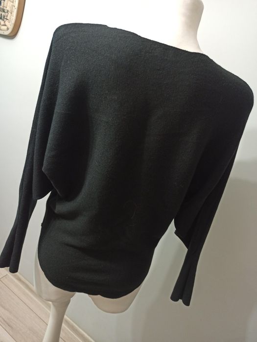 Sweter z aplikacją  - TU