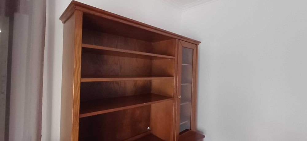 Móvel de quarto/ escritório