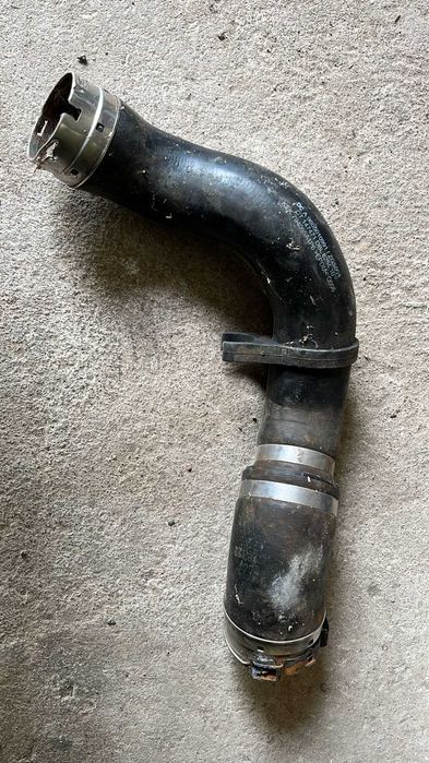 tubo de agua Mercedes