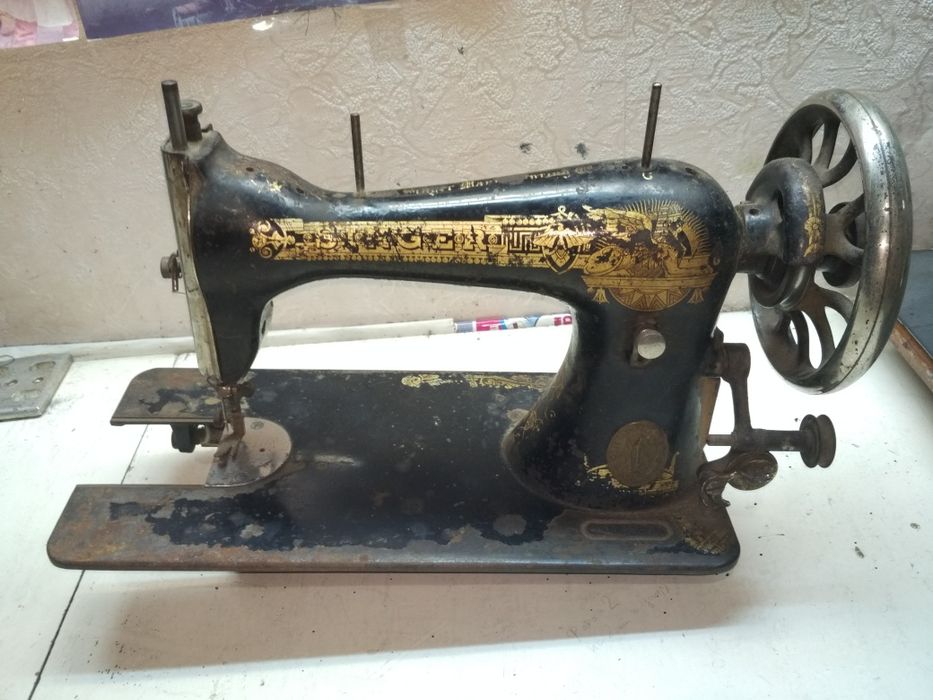 Швейна машина Singer, Union...