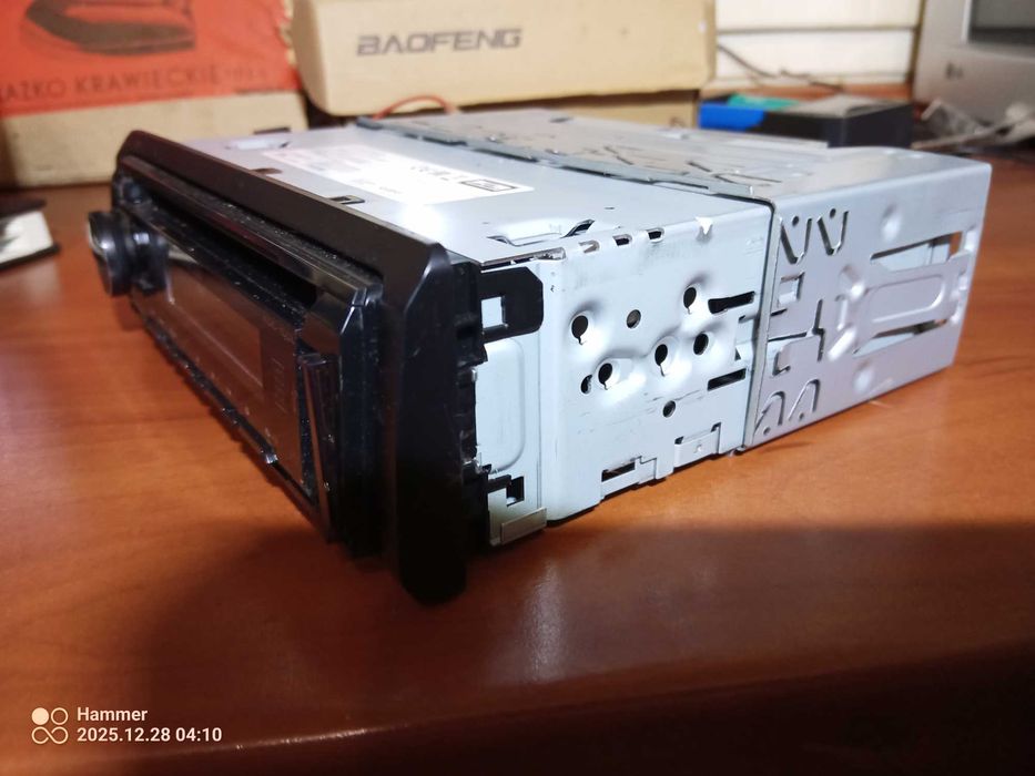 Kenwood KDC-100 UB  CD USB AUX kostka+ kieszeń